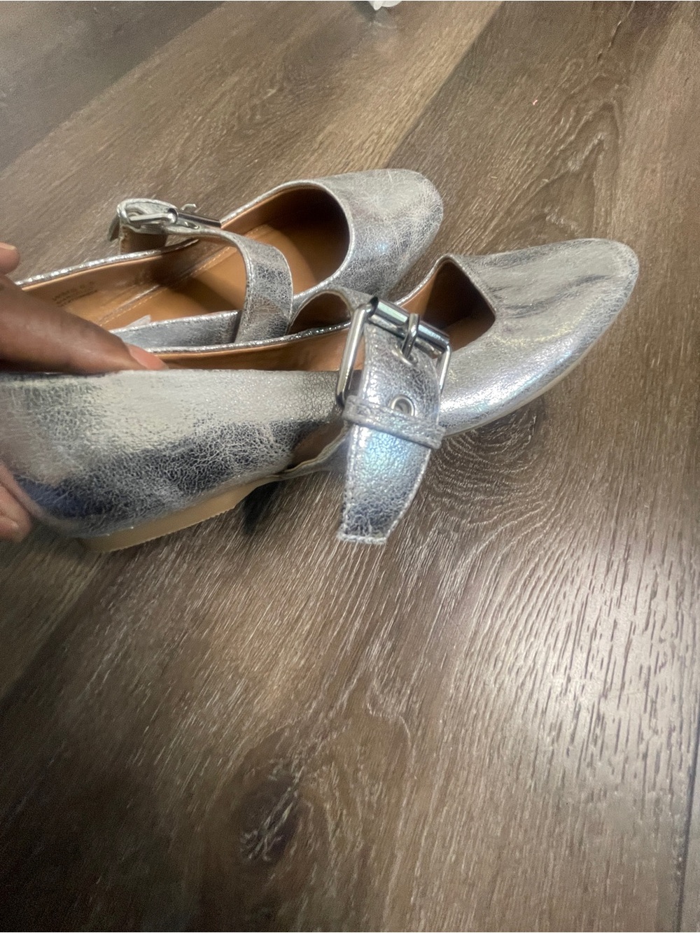 NWOT DV by Dolce Vita Silver Mary Jane Flats with Buckle Strap Square Toe 6.5 - Picture 5 of 6